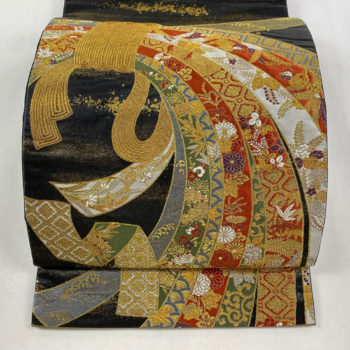 【美品】 袋帶 秀品級 束捆熨斗紋 花鳥 金銀線 金金箔 黑 六通 純蠶絲