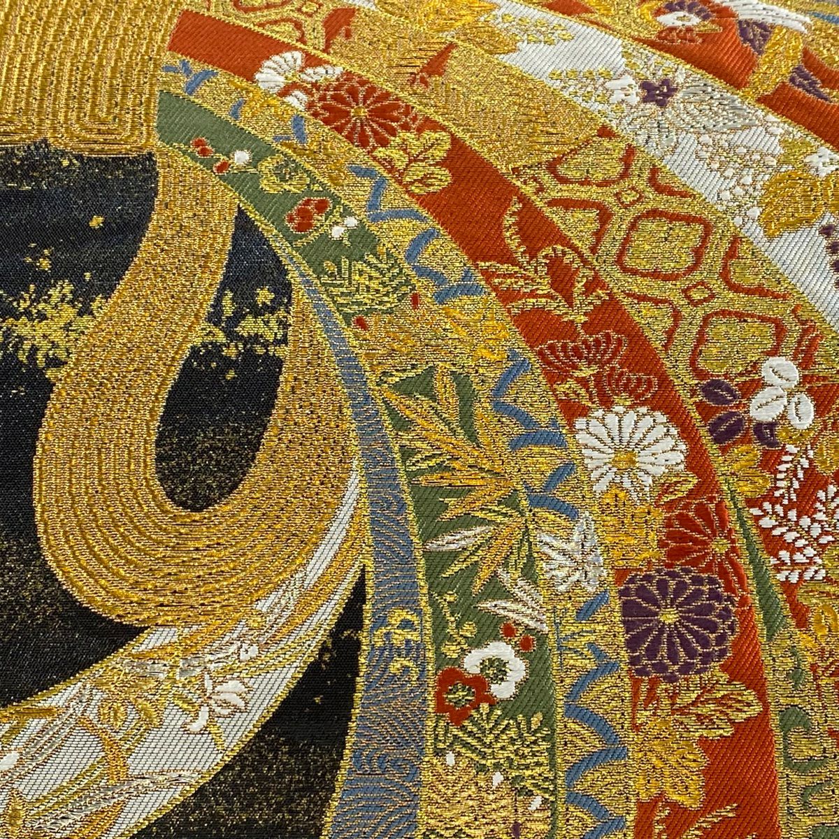 【美品】 袋帶 秀品級 束捆熨斗紋 花鳥 金銀線 金金箔 黑 六通 純蠶絲