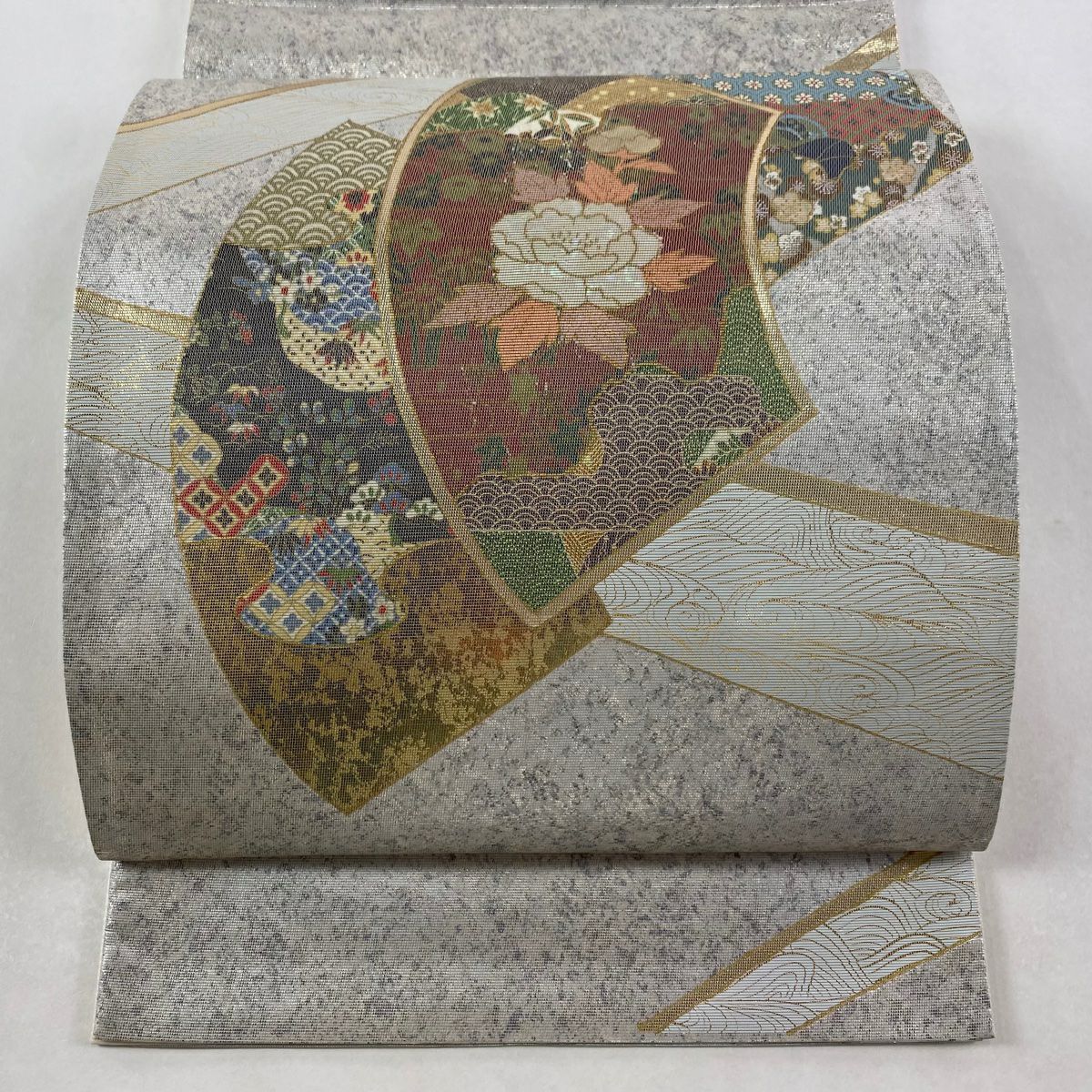 【美品】 袋帶 秀品級 扇子面 草花紋紋 螺鈿 金銀彩 太鼓圖案 純蠶絲