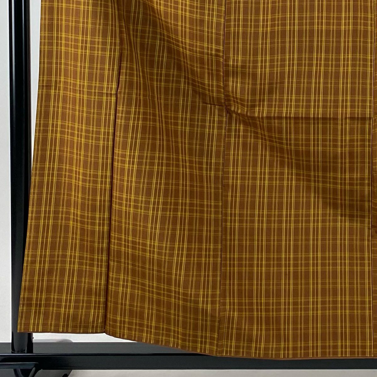 【美品】 紬織 身長159cm 袖長62cm S 雙層 出羽八丈 證書齊全 格子紋 茶 純蠶絲 名品級