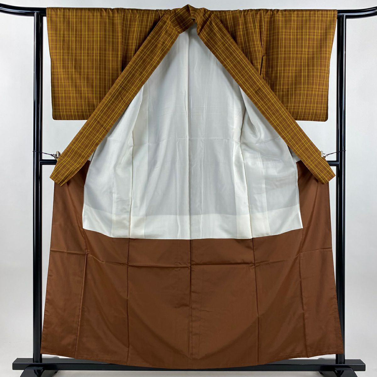 【美品】 紬織 身長159cm 袖長62cm S 雙層 出羽八丈 證書齊全 格子紋 茶 純蠶絲 名品級
