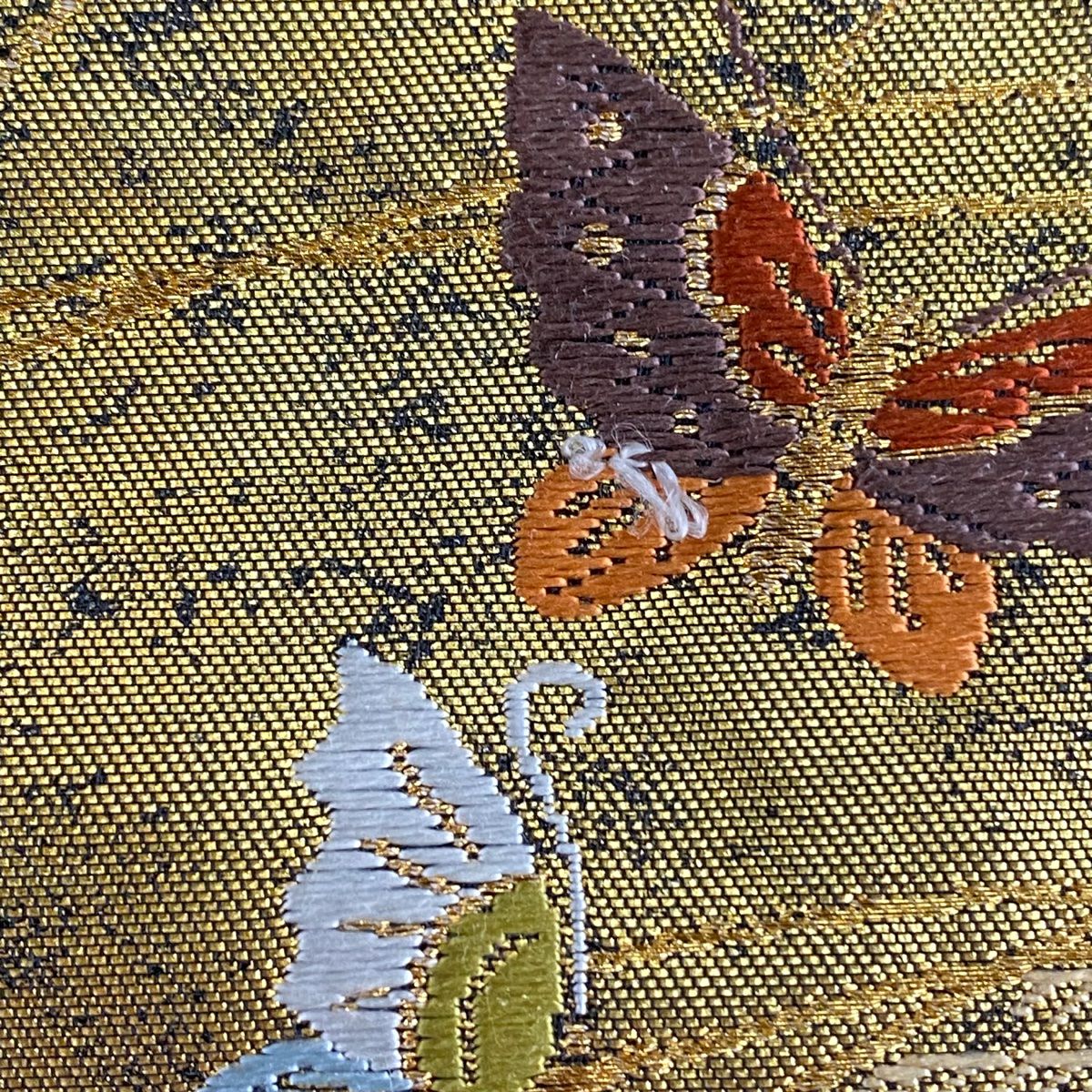 【美品】 袋帶 名品級 河合美術織物 落款あり 關西仕立 豐明錦 蝶 花 刺繡 金絲 金 六通 純蠶絲