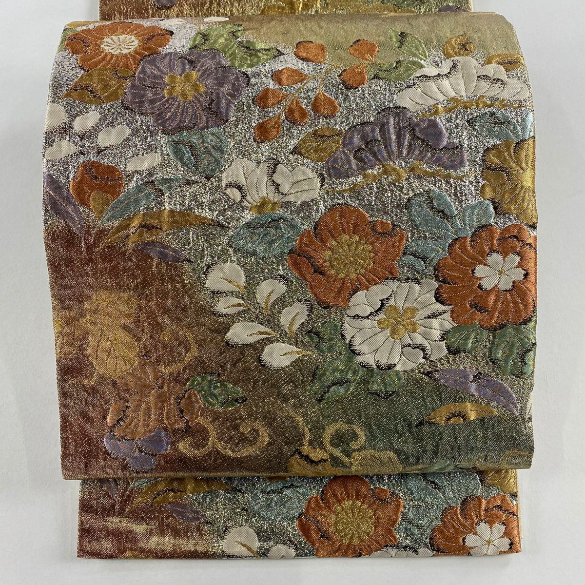 【美品】 袋帶 秀品級 草花紋紋 蝶 金絲 金金箔 金色 六通 純蠶絲