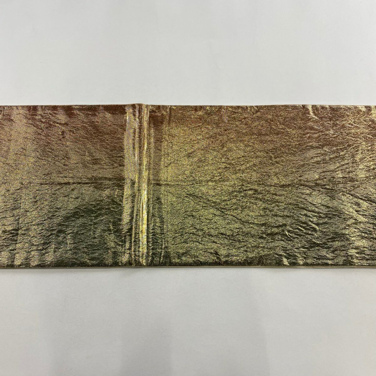 【美品】 袋帶 秀品級 草花紋紋 蝶 金絲 金金箔 金色 六通 純蠶絲