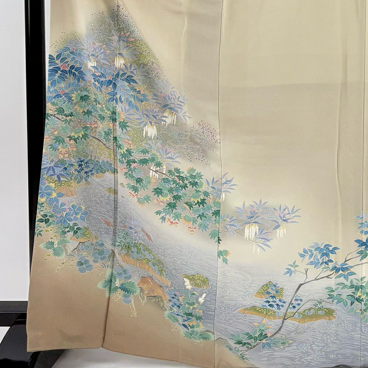色留袖禮服 身長168.5cm 袖長68cm L 雙層 落款あり 枝花 水邊的風景 漸層 米色 純蠶絲 優品級 一つ紋
