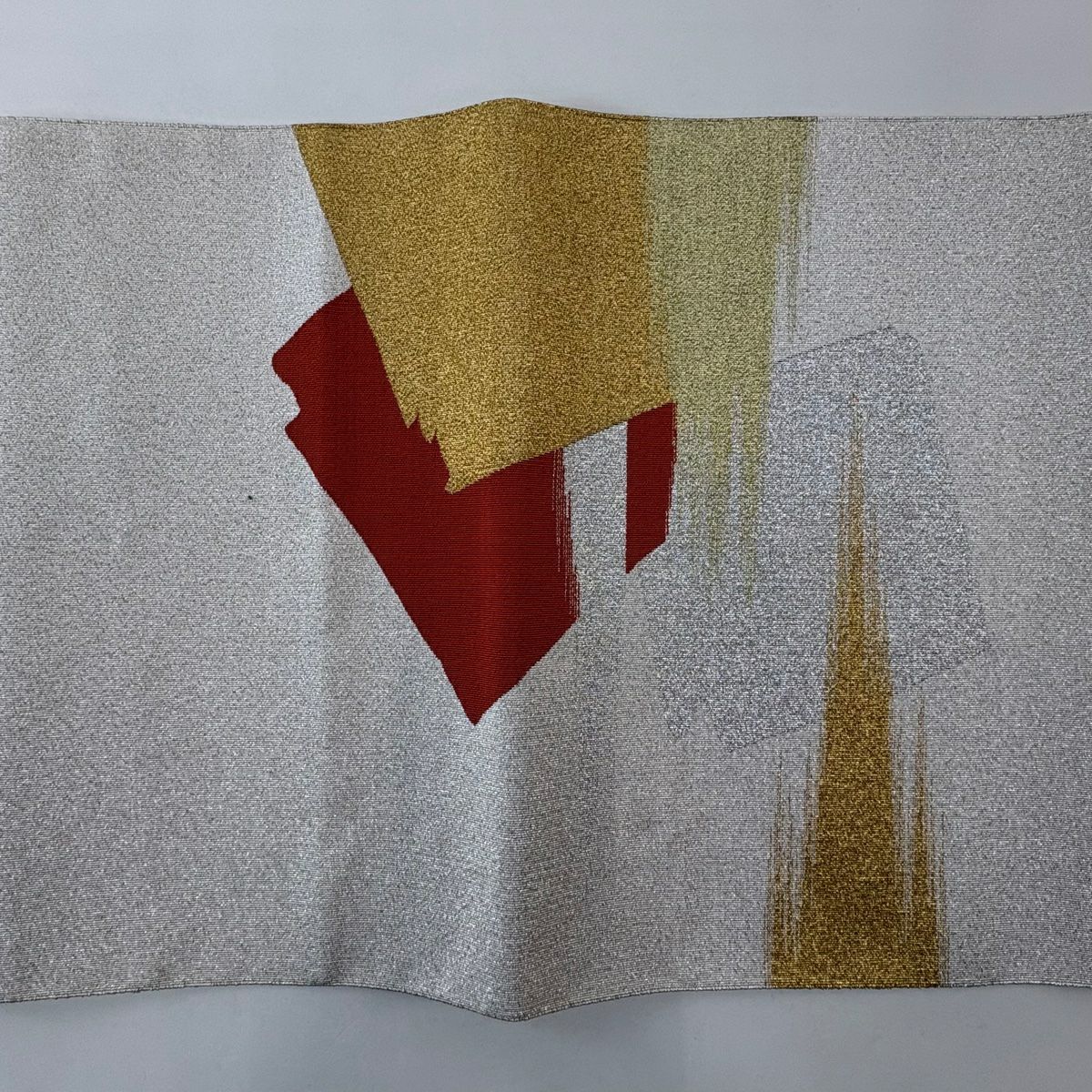 【美品】 名古屋帶 優品級 八寸名古屋帶 松樹葉仕立 破れ色紙 霞 金銀彩 綴織 奶油色 純蠶絲
