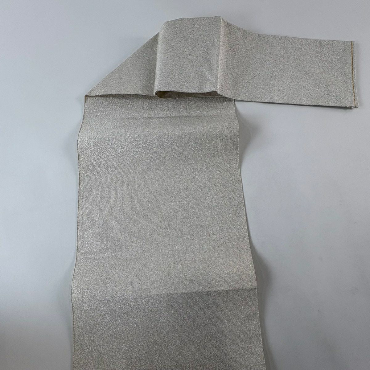 【美品】 名古屋帶 優品級 八寸名古屋帶 松樹葉仕立 破れ色紙 霞 金銀彩 綴織 奶油色 純蠶絲