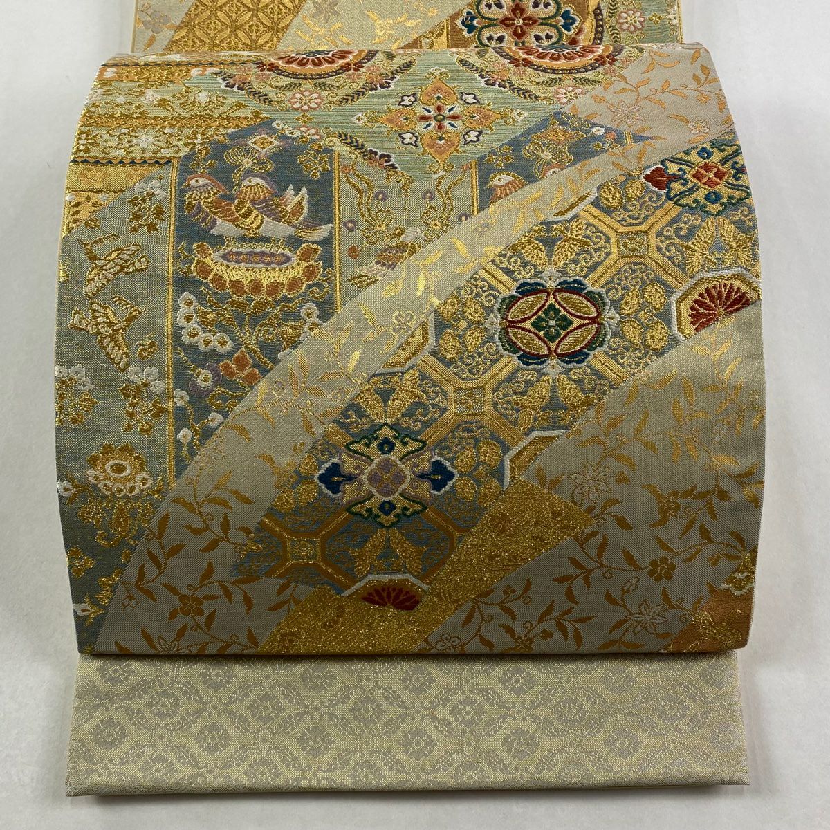 【美品】 袋帶 秀品級 鳥 草花紋 金糸 金金箔 米色 六通 純蠶絲