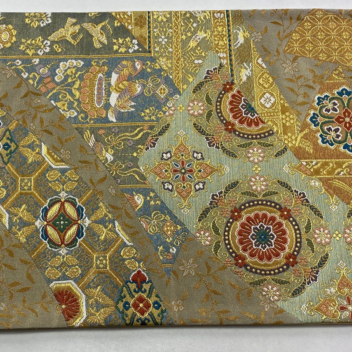【美品】 袋帶 秀品級 鳥 草花紋 金糸 金金箔 米色 六通 純蠶絲