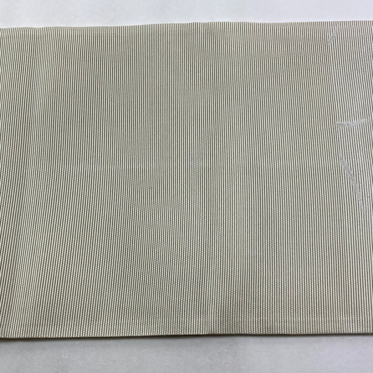 【美品】 袋帶 秀品級 草花紋紋 流水 金金箔 奶油色 六通 純蠶絲