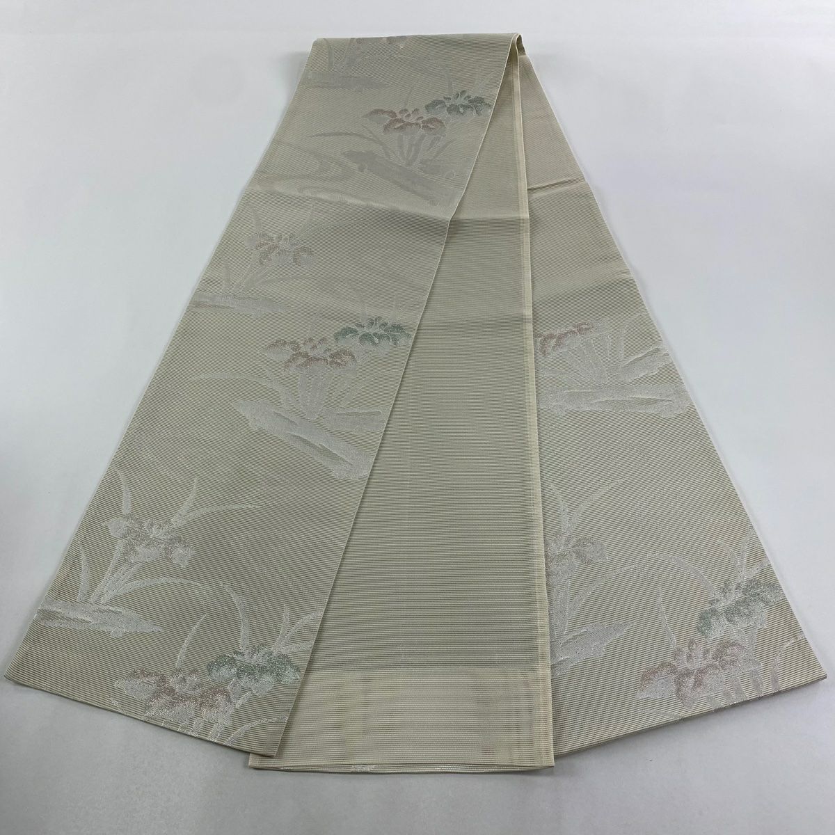 【美品】 袋帶 秀品級 草花紋紋 流水 金金箔 奶油色 六通 純蠶絲
