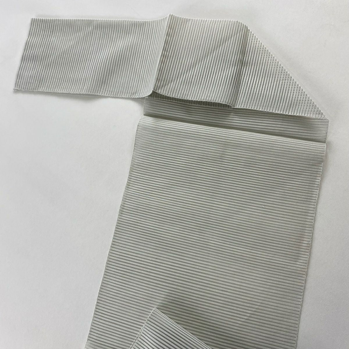 名古屋帶 優品級 夏帶 八寸名古屋帶 松樹葉仕立 單層仕立 草花紋紋 鳥 灰綠 純蠶絲