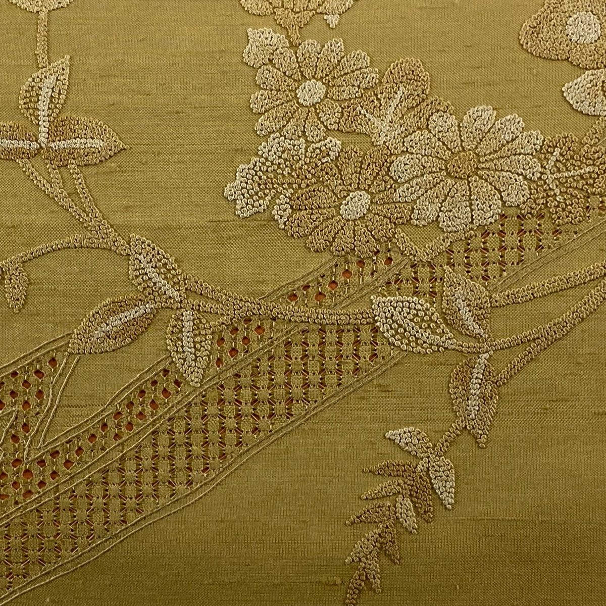 【美品】名古屋帶 秀品級 紬織織 草花紋紋 刺繡 黃土 純蠶絲