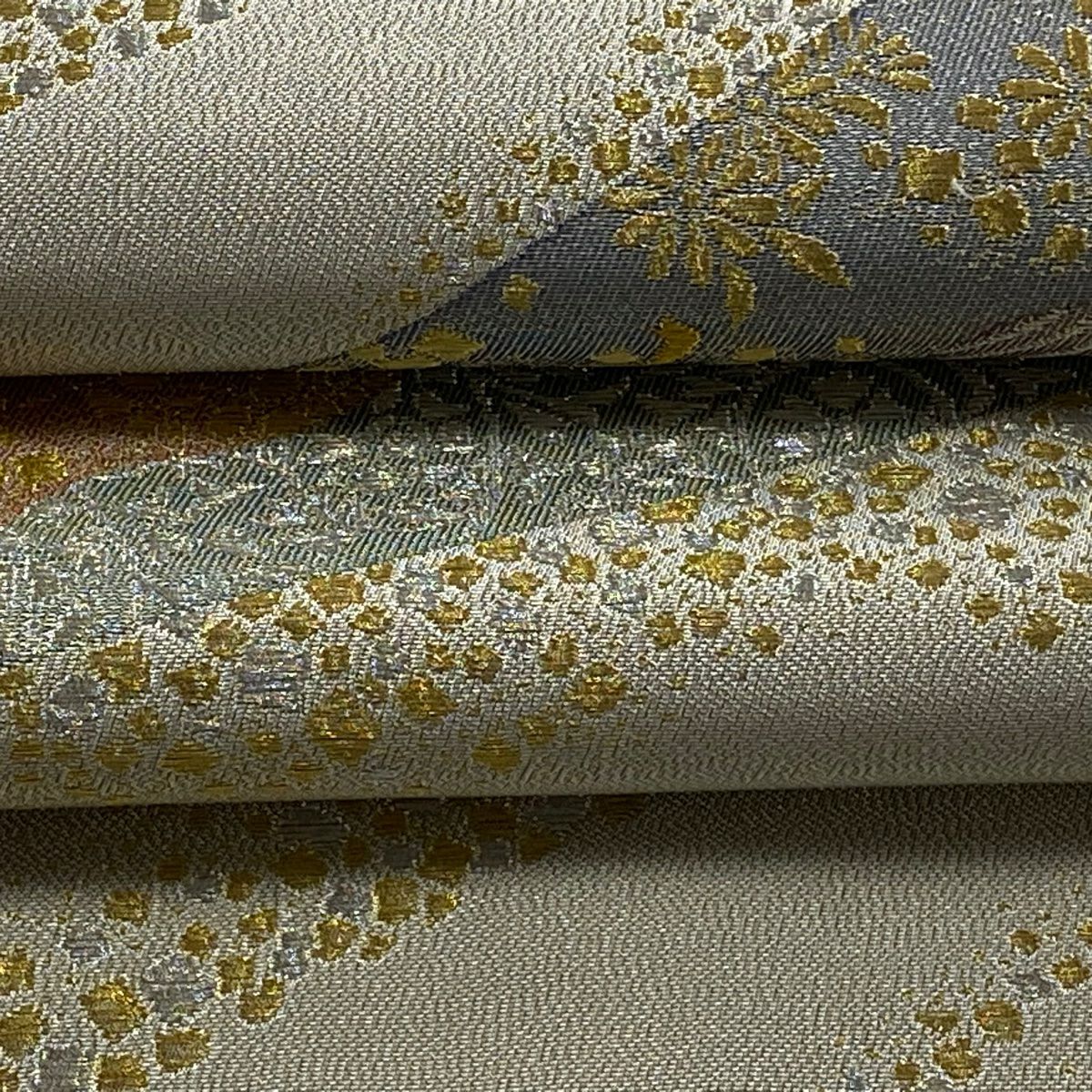 【美品】 袋帶 逸品級 祥園 落款あり 草花紋紋 波 金銀彩 金金箔 灰茶 六通 純蠶絲