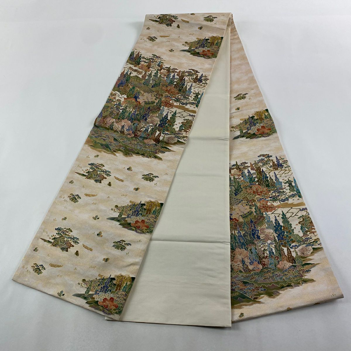 【美品】 袋帶 逸品級 建築 樹木 金金箔 米色 六通 純蠶絲