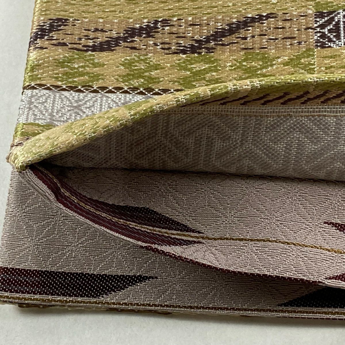 【美品】 袋帶 逸品級 雪輪 兔子 金金箔 茶 六通 純蠶絲