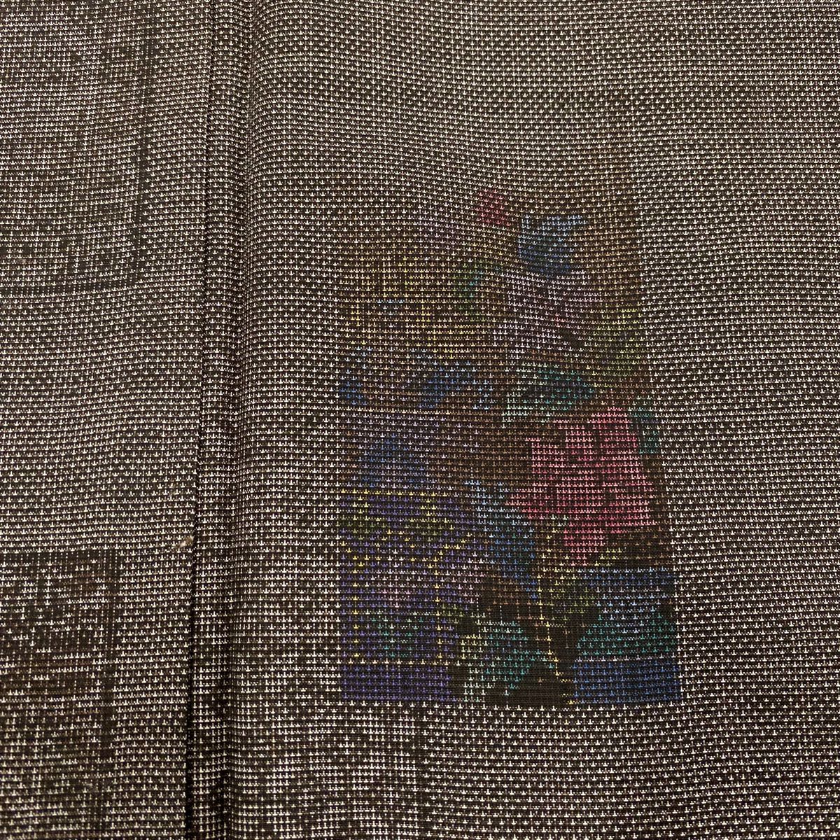 【美品】 大島紬織 身長160cm 袖長64cm M 雙層 純泥染 證書附帶 草花紋 紙色 焦茶 正蠶絲 名品級