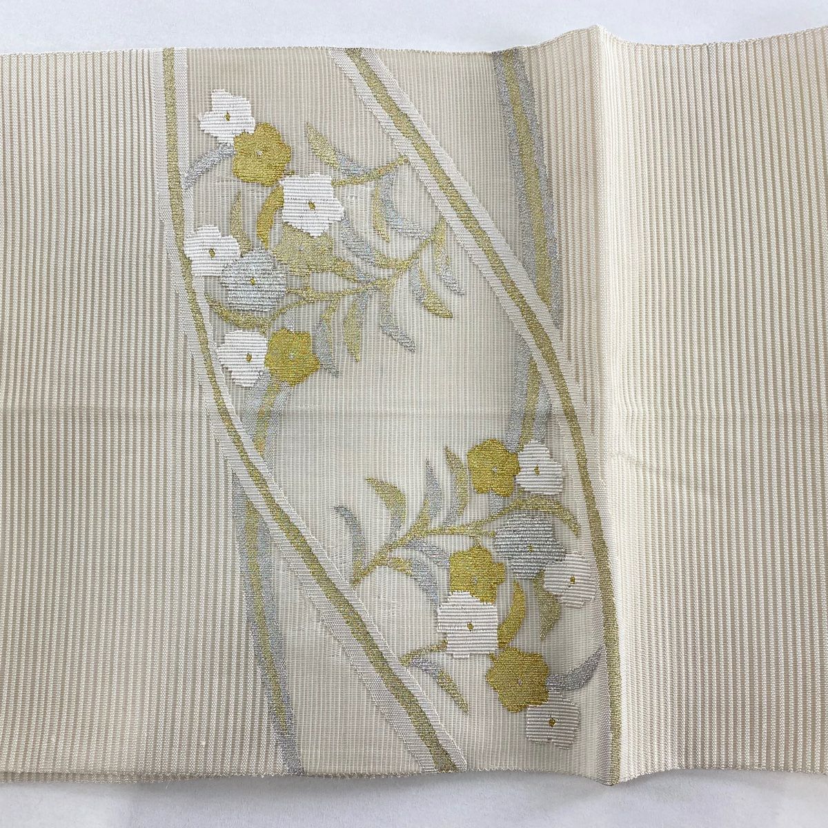 袋帶 秀品級 夏帶 絽 扇子面 草花紋 金銀絲 奶油色 大鼓圖案 純蠶絲
