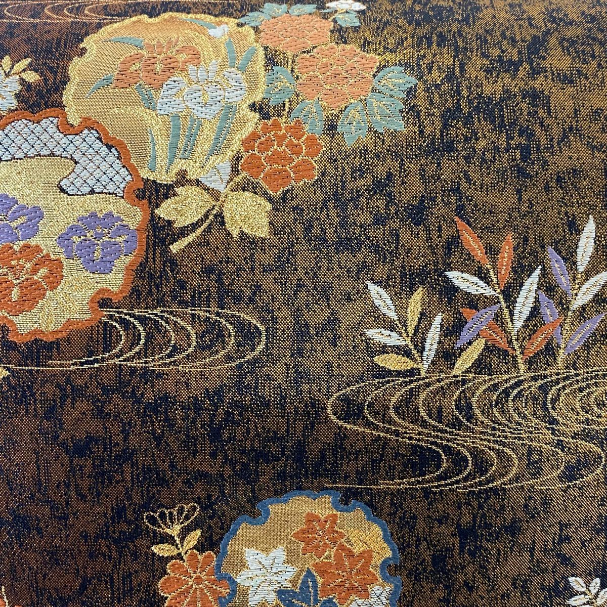 【美品】 袋帶 秀品級 雪輪 草花紋 金金箔 金線 黑 六通 純蠶絲