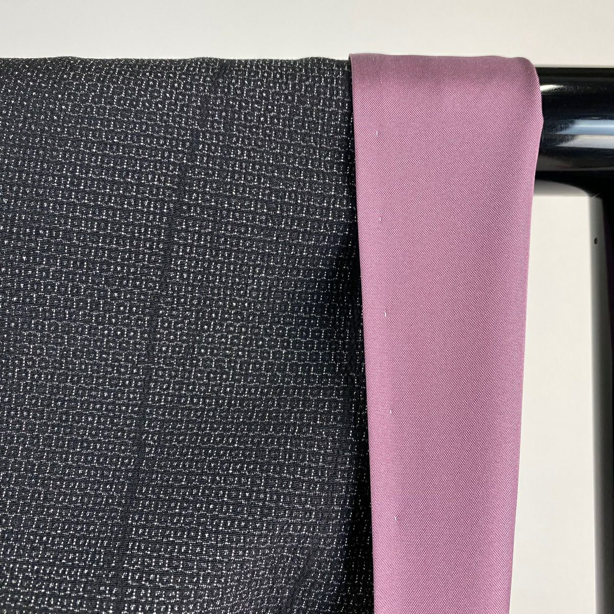 【美品】 紬織 身長163.5cm 袖長67cm M 雙層 龜甲絣 立涌 黑灰 純蠶絲 逸品級