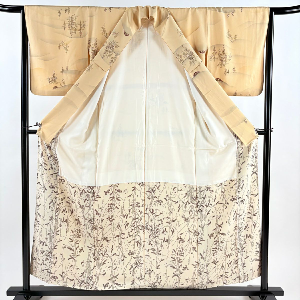 【美品】 小紋 身長156cm 袖長65cm M 雙層 片輪車 樹木 米色 純蠶絲 秀品級
