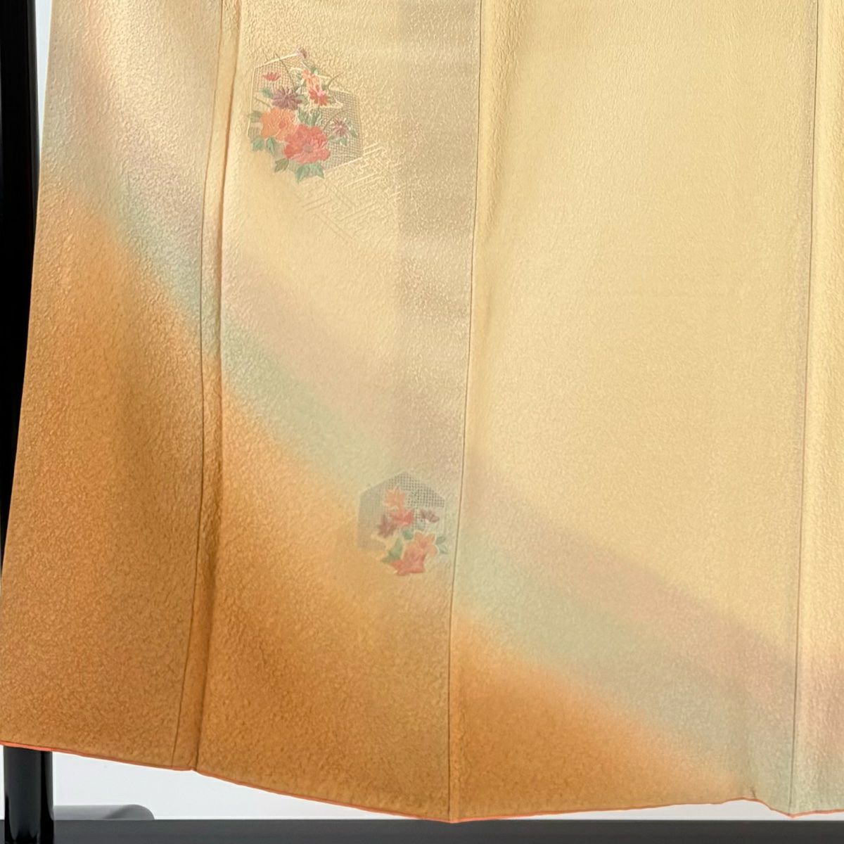 付下 身長152.5cm 袖長62.5cm S 雙層 龜甲紋 草花紋紋 刺繡 漸層 米色 純蠶絲 優品級 一個紋