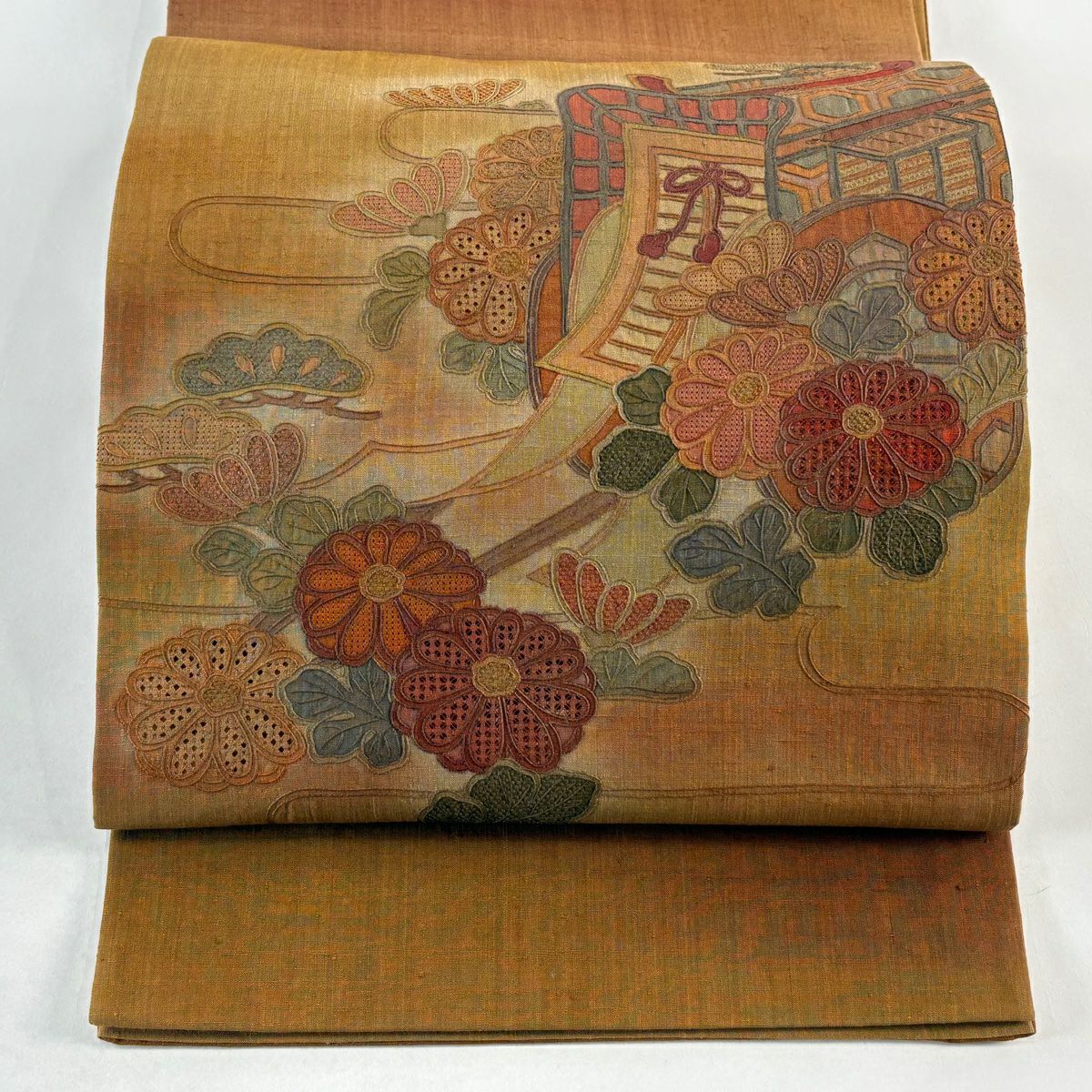 【美品】 袋帶 秀品級 紬織織 菊花 御所車 汕頭刺繡 山吹茶 藍帶圖案 純蠶絲