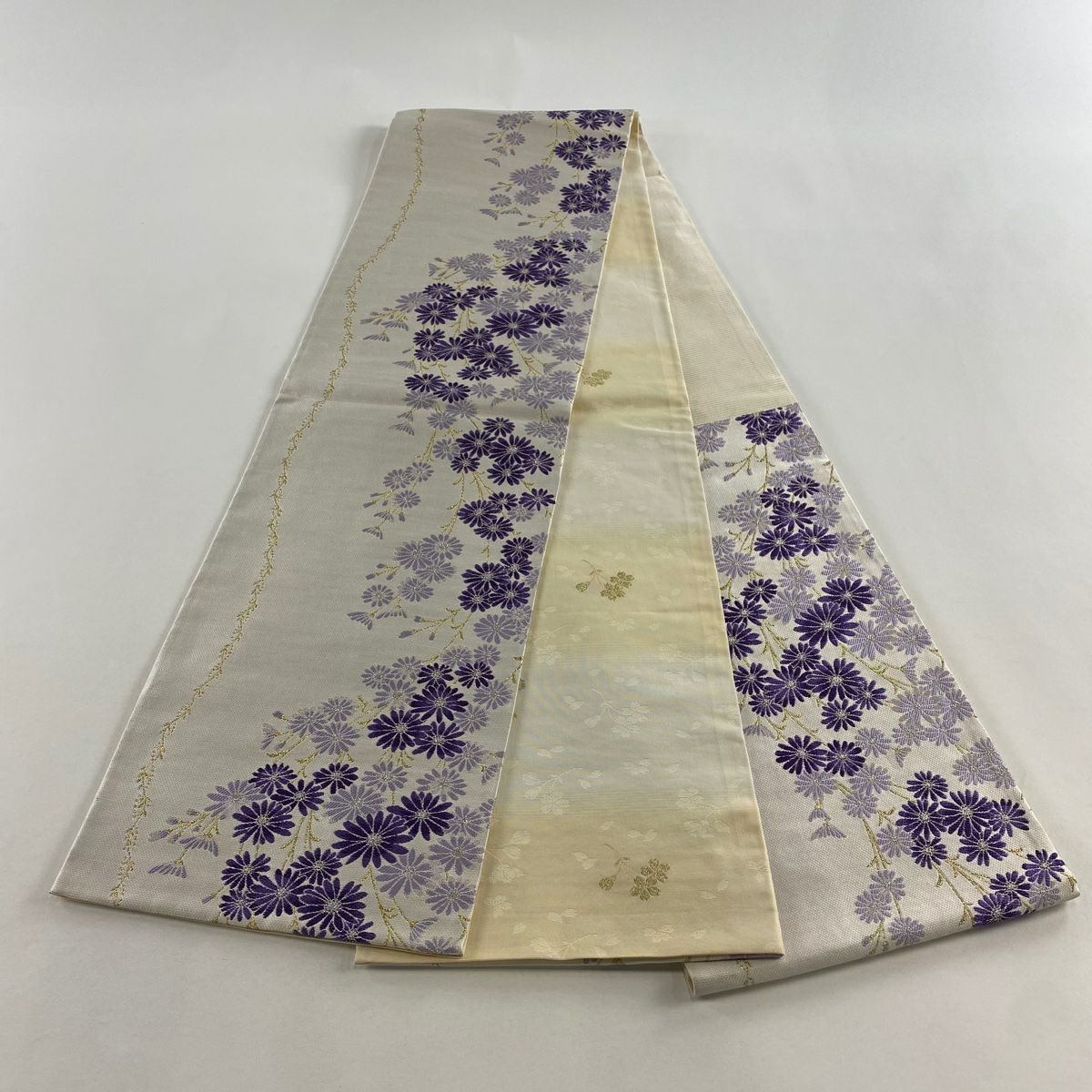 【美品】 袋帶 秀品級 枝花 金金箔 白 六通 純蠶絲