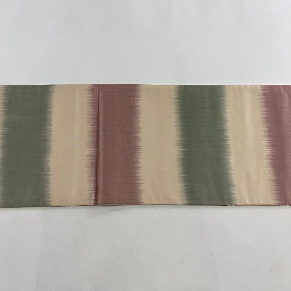 【美品】 袋帶 秀品級 蜀江文 華紋 金絲 唐織 米色 六通 純蠶絲