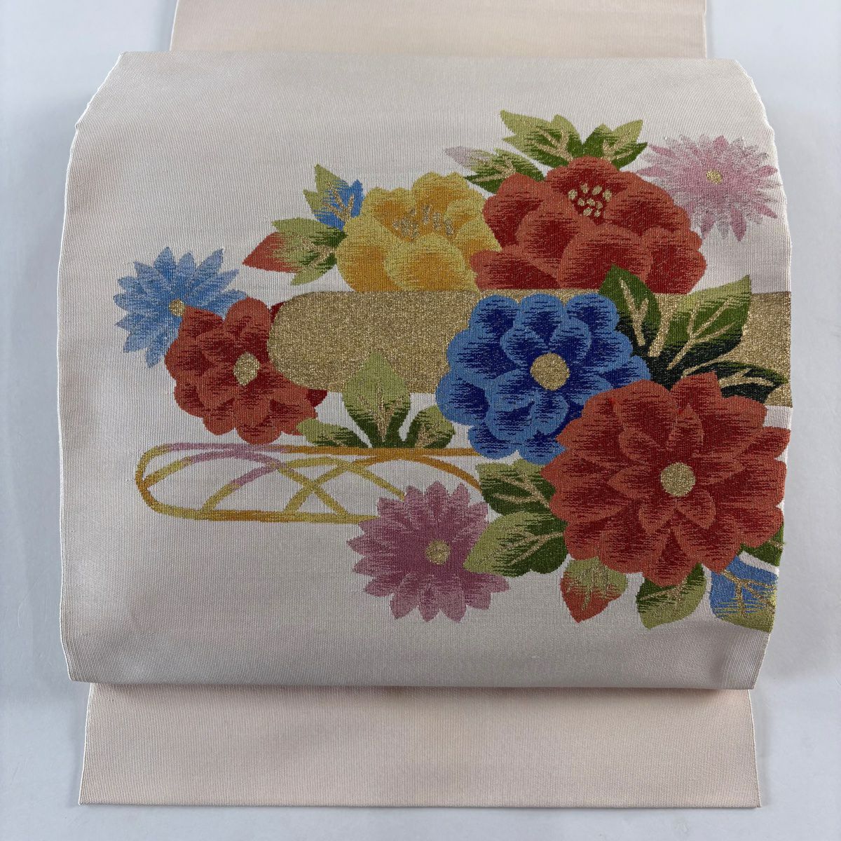 【美品】名古屋帶 秀品級 松樹葉仕立 八寸名古屋帶 草花紋紋 霞 金糸 薄橙 純蠶絲