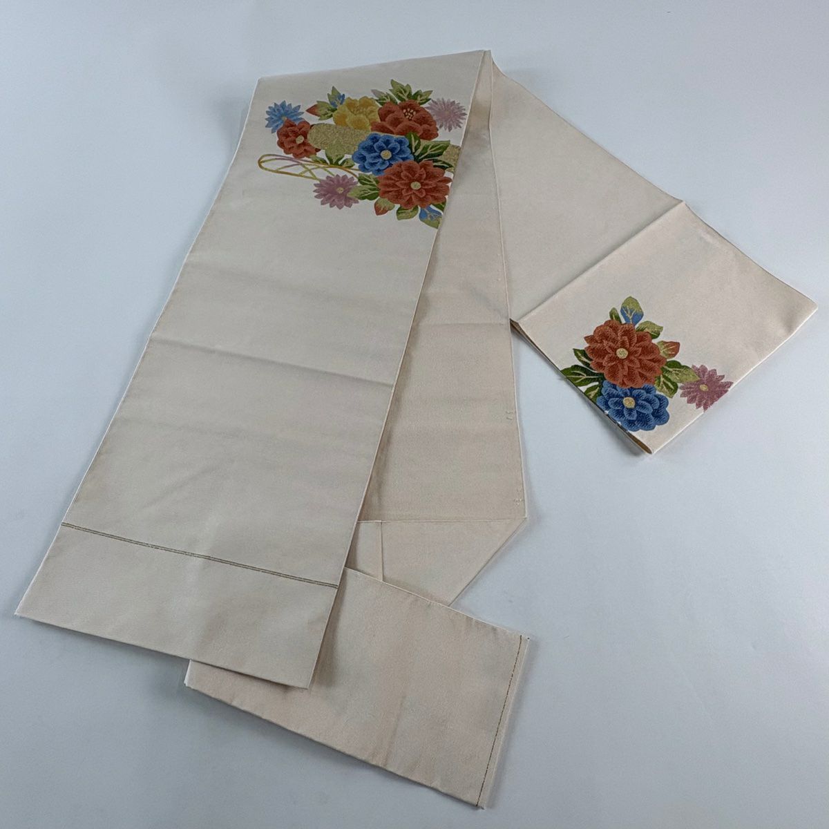 【美品】名古屋帶 秀品級 松樹葉仕立 八寸名古屋帶 草花紋紋 霞 金糸 薄橙 純蠶絲
