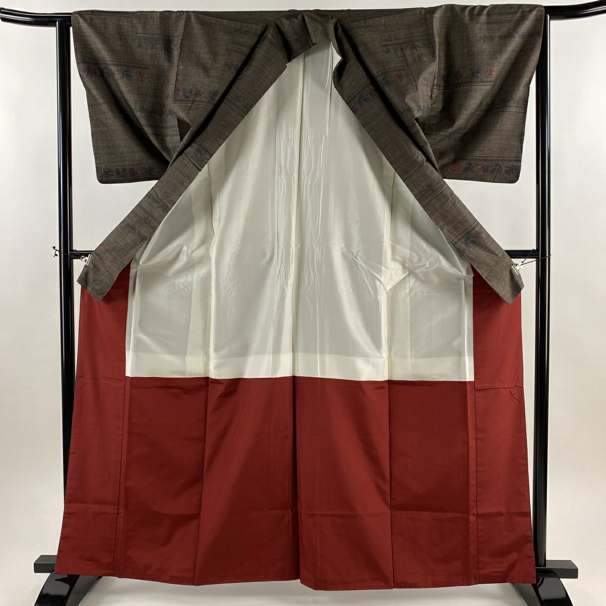 【美品】 大島紬織 身長164.5cm 袖長63.5cm S 雙層 純泥染 證書附帶 草花紋紋 焦茶 純蠶絲 優品級