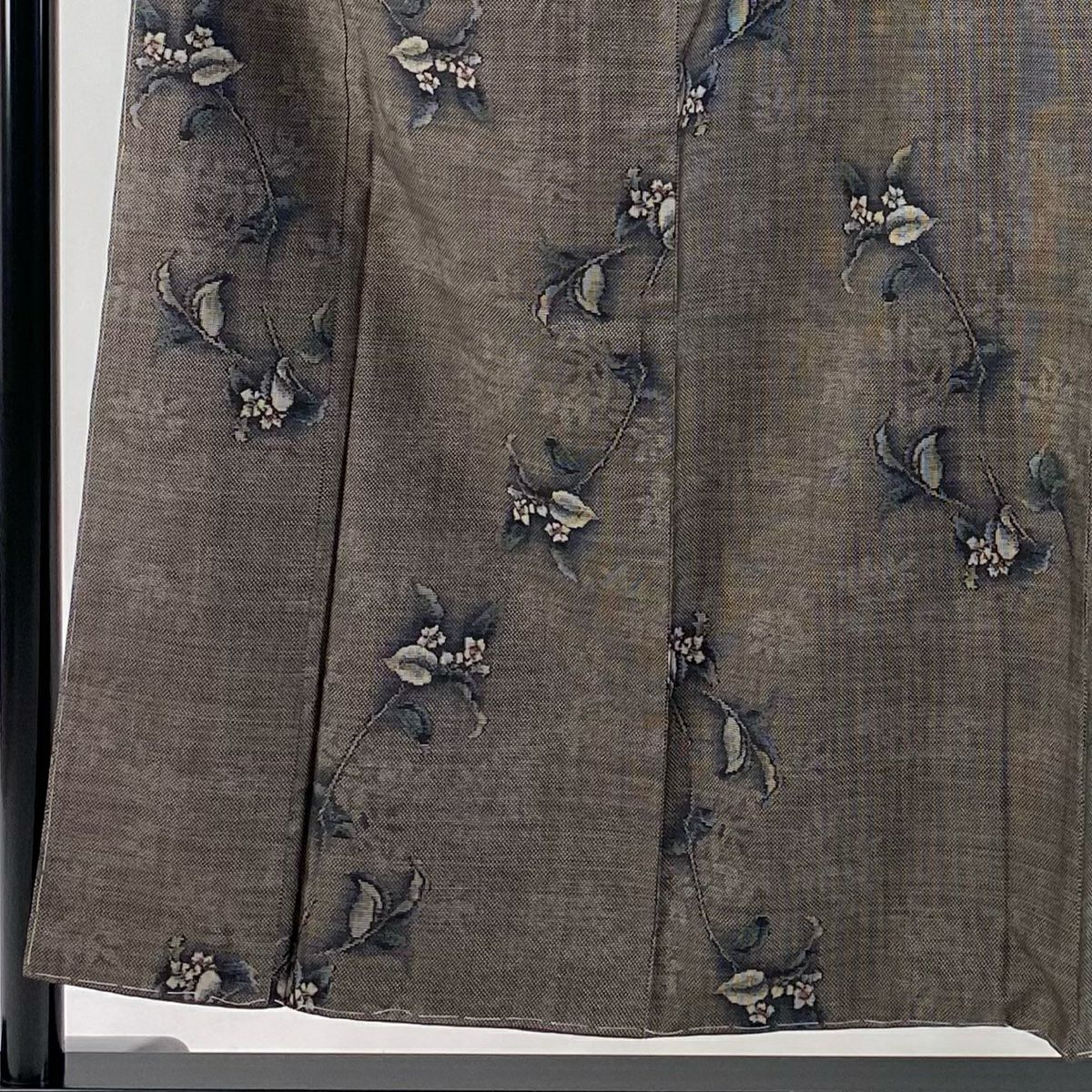 【美品】 大島紬織 身長155cm 袖長62cm S 雙層 都喜ヱ門 證書齊全 草花紋紋 純泥染 焦茶 正蠶絲 逸品級
