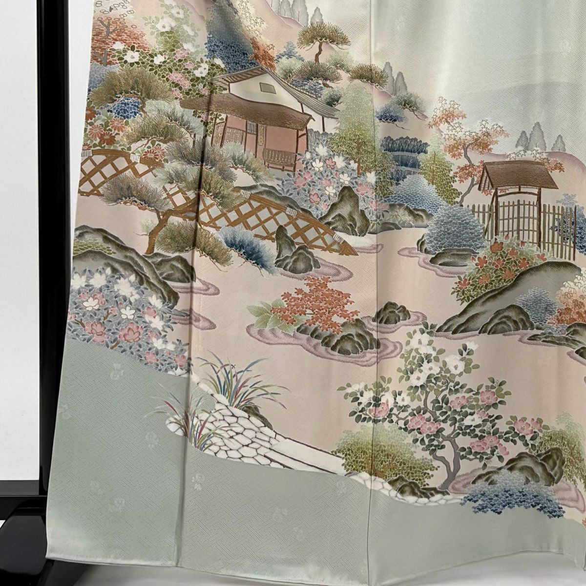 色留袖禮服 身長166.5cm 袖長64cm M 雙層 家屋 草花紋紋 金糸刺繡 薄綠 純蠶絲 秀品級 一つ紋