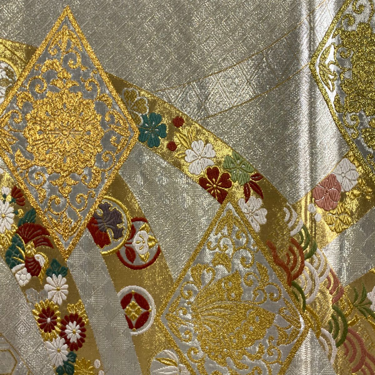 【美品】 袋帶 秀品級 花鳥 菱 金糸 金金箔 銀 六通 純蠶絲