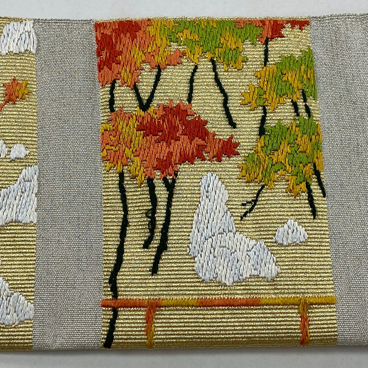 名古屋帶 秀品級 八寸名古屋帶 紅葉 家屋 金銀彩 金 純蠶絲