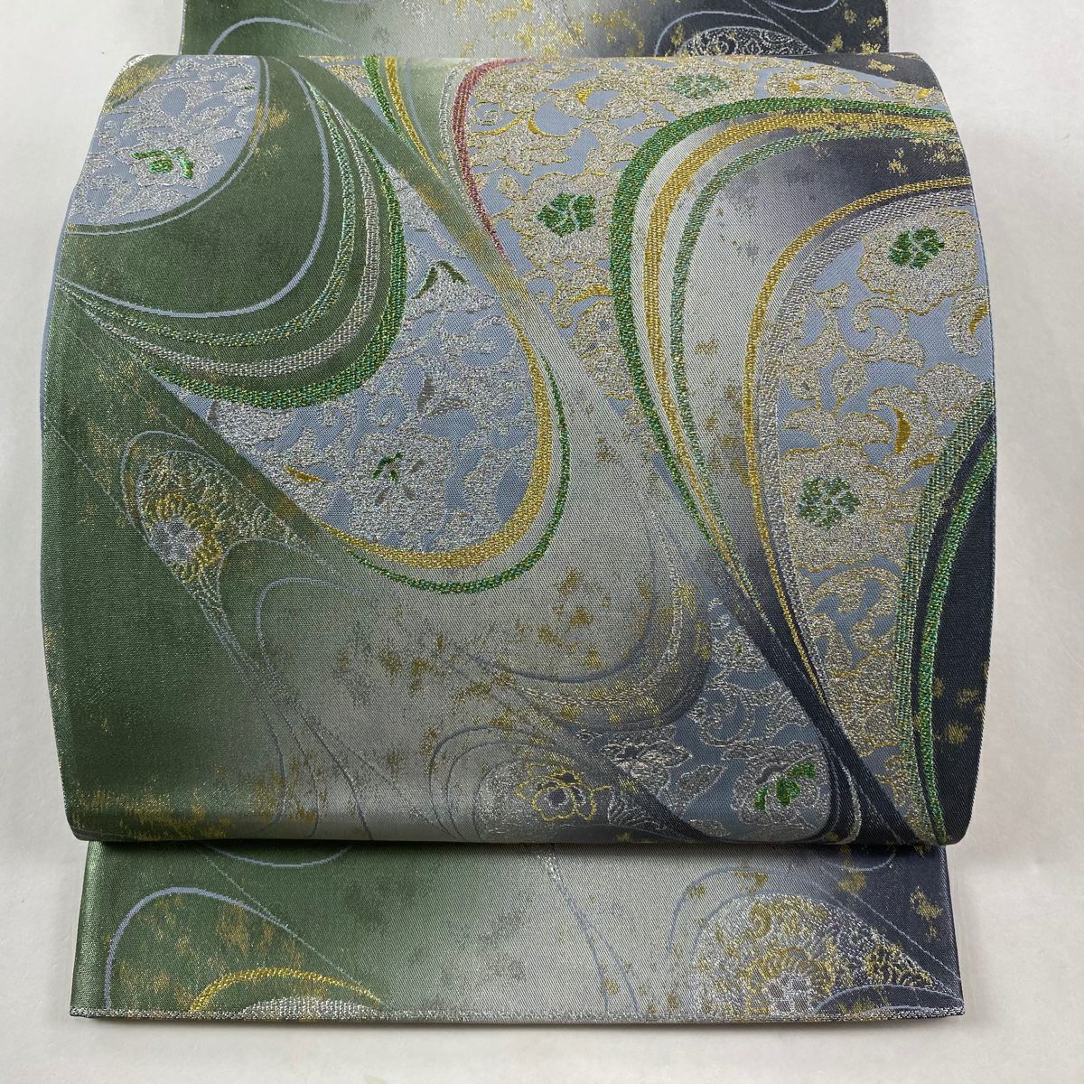 【美品】 袋帶 秀品級 花唐草紋 流水 金銀彩 金金箔 灰綠 六通 純蠶絲