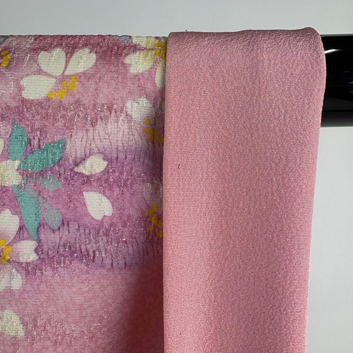 【美品】振袖禮服 身長163.5cm 袖長66.5cm M 雙層 霞 櫻花 金通 金絲 粉紅 純蠶絲 逸品級