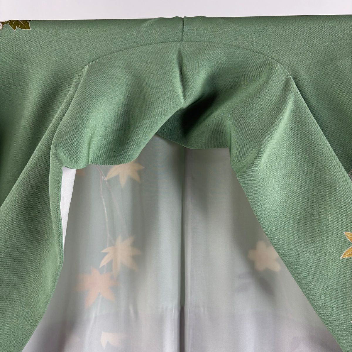 訪問服 身長154cm 袖長62.5cm S 雙層 千總 落款あり 花丸紋 垂枝櫻 刺繡 金彩裝飾 黃綠 純蠶絲 逸品級