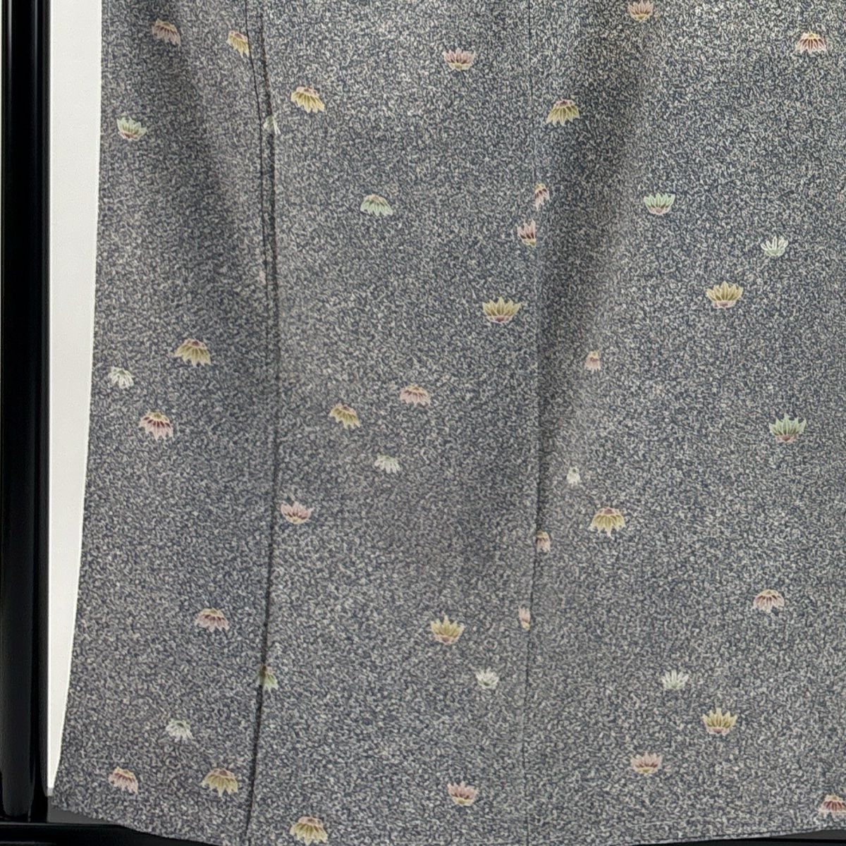 【美品】 小紋 身長158cm 袖長62.5cm S 雙層 落款あり 草花紋紋 灰紫 純蠶絲 名品級