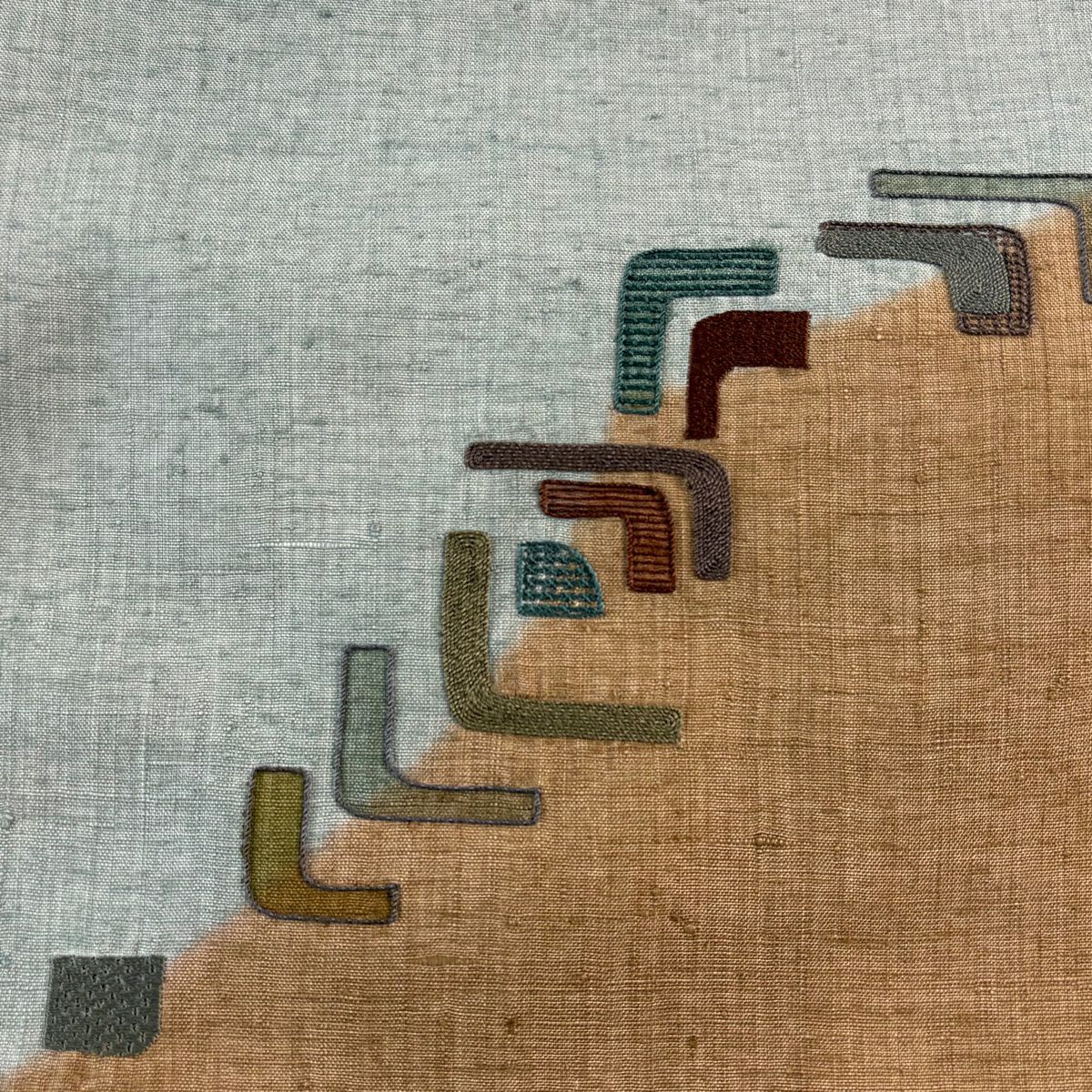【美品】名古屋帶 秀品級 紬織織 幾何刺繡 灰綠 純蠶絲