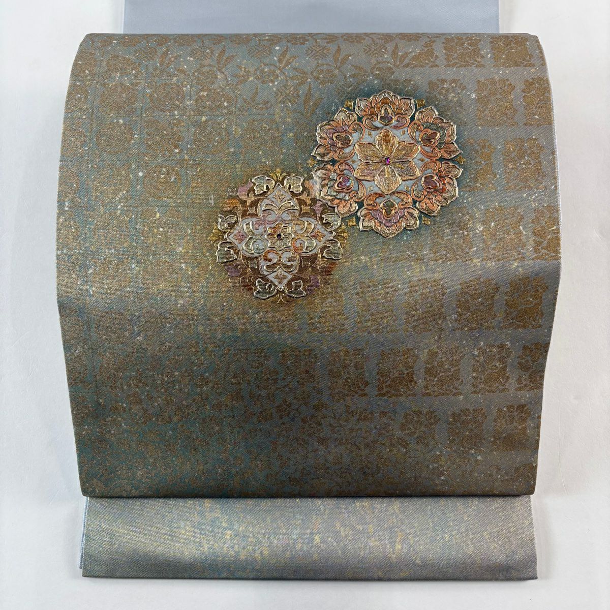【美品】 開口名古屋帶 優品級 華紋 金銀彩 螺鈿 灰綠 純蠶絲
