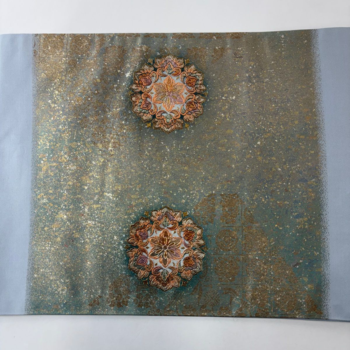 【美品】 開口名古屋帶 優品級 華紋 金銀彩 螺鈿 灰綠 純蠶絲