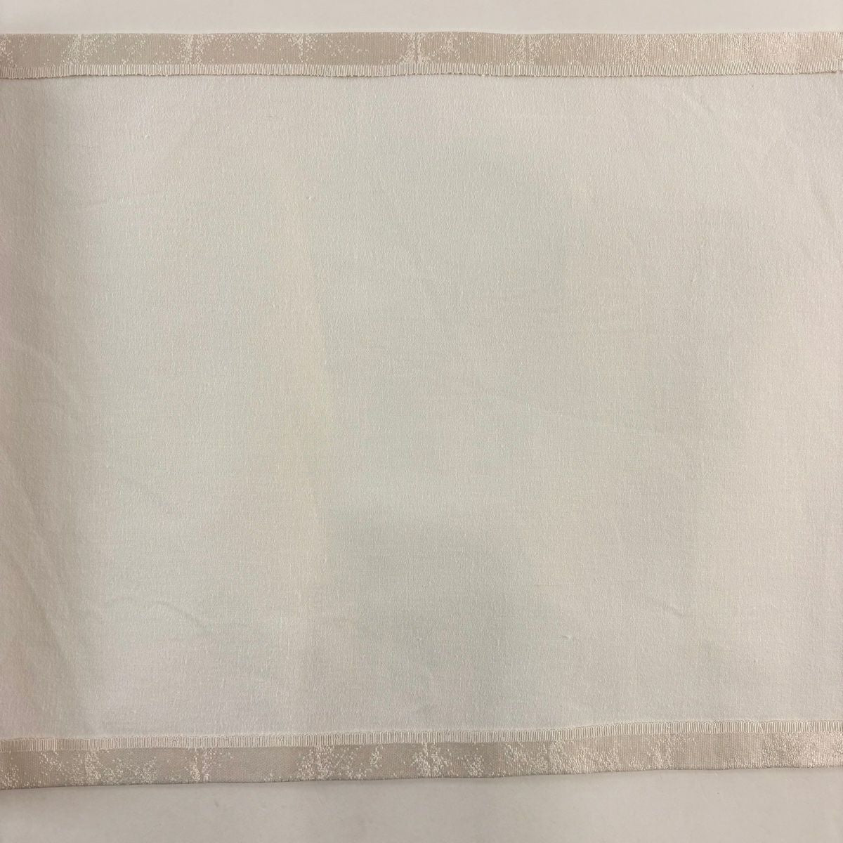 【美品】 開口名古屋帶 優品級 附有落款 鈴乃屋 破損色紙 菊花花 金銀線 灰白 純蠶絲