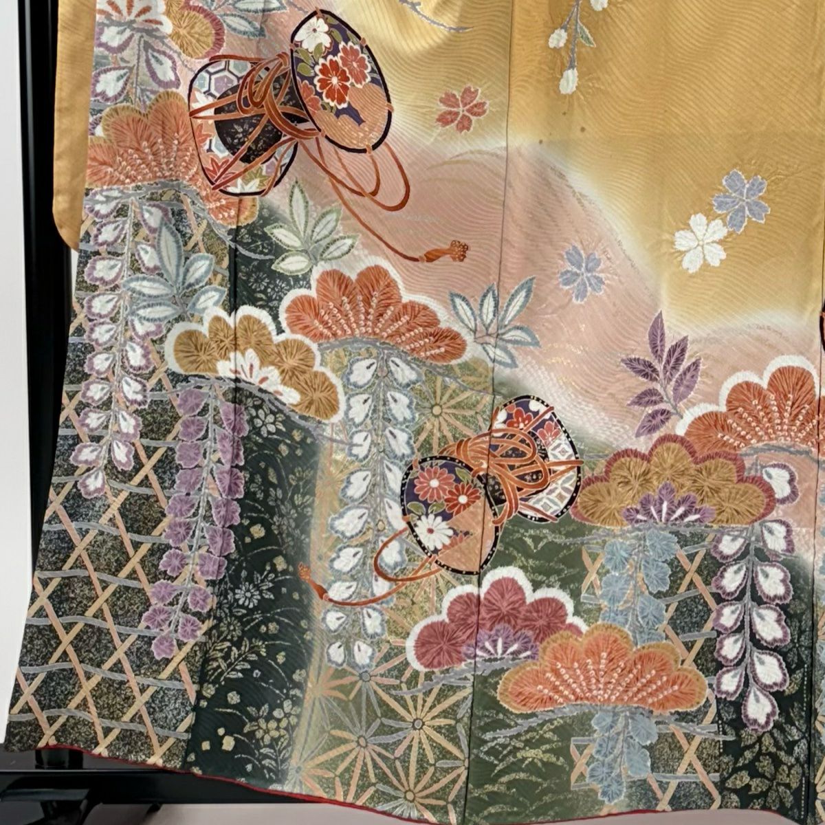 振袖禮服 身長160.5cm 袖長65cm M 雙層 鼓 松樹 絞染 金銀彩 薄茶 純蠶絲 秀品級