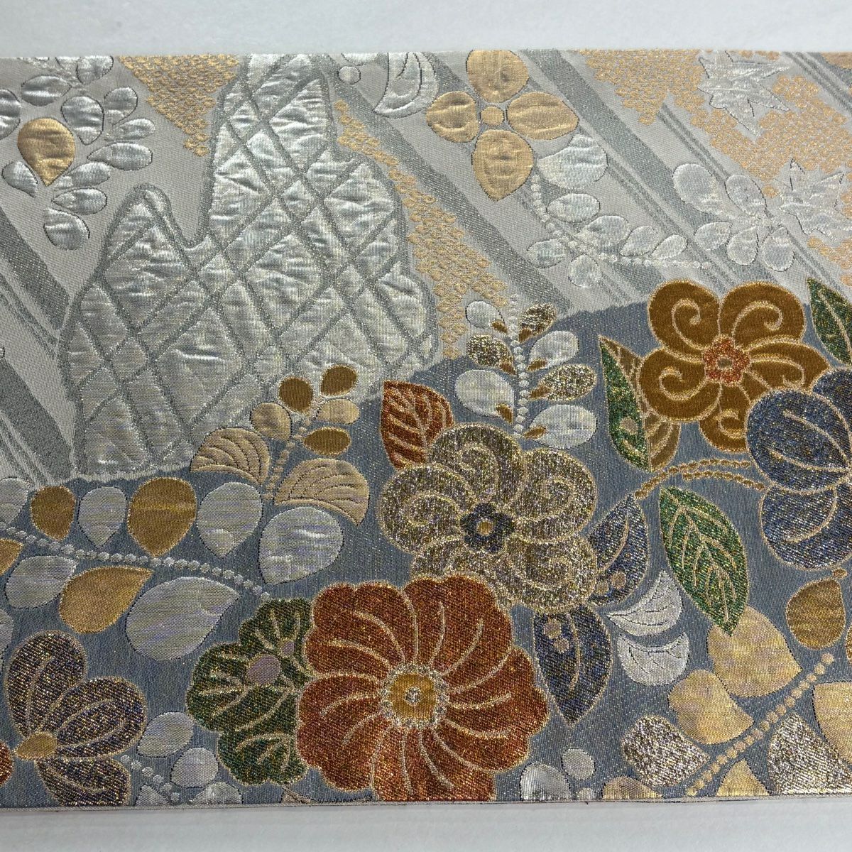 【美品】 袋帶 秀品級 椿 辻花染圖案 金金箔 金銀彩 六通 純蠶絲