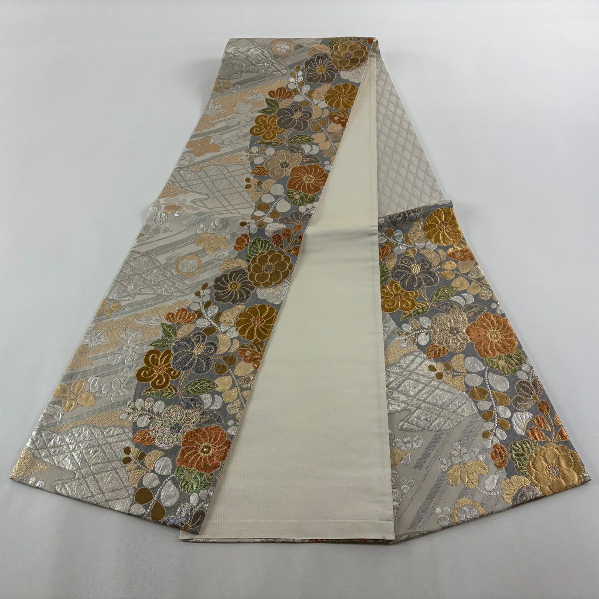 【美品】 袋帶 秀品級 椿 辻花染圖案 金金箔 金銀彩 六通 純蠶絲