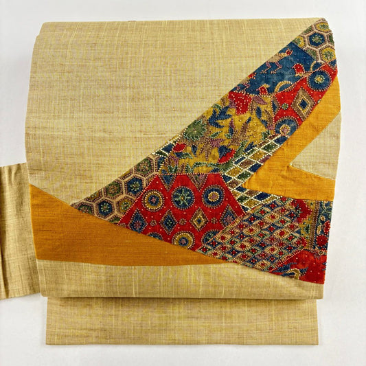【美品】名古屋帶 優品級 紬織織 幾何圖案 刺繡 淺土色 純蠶絲