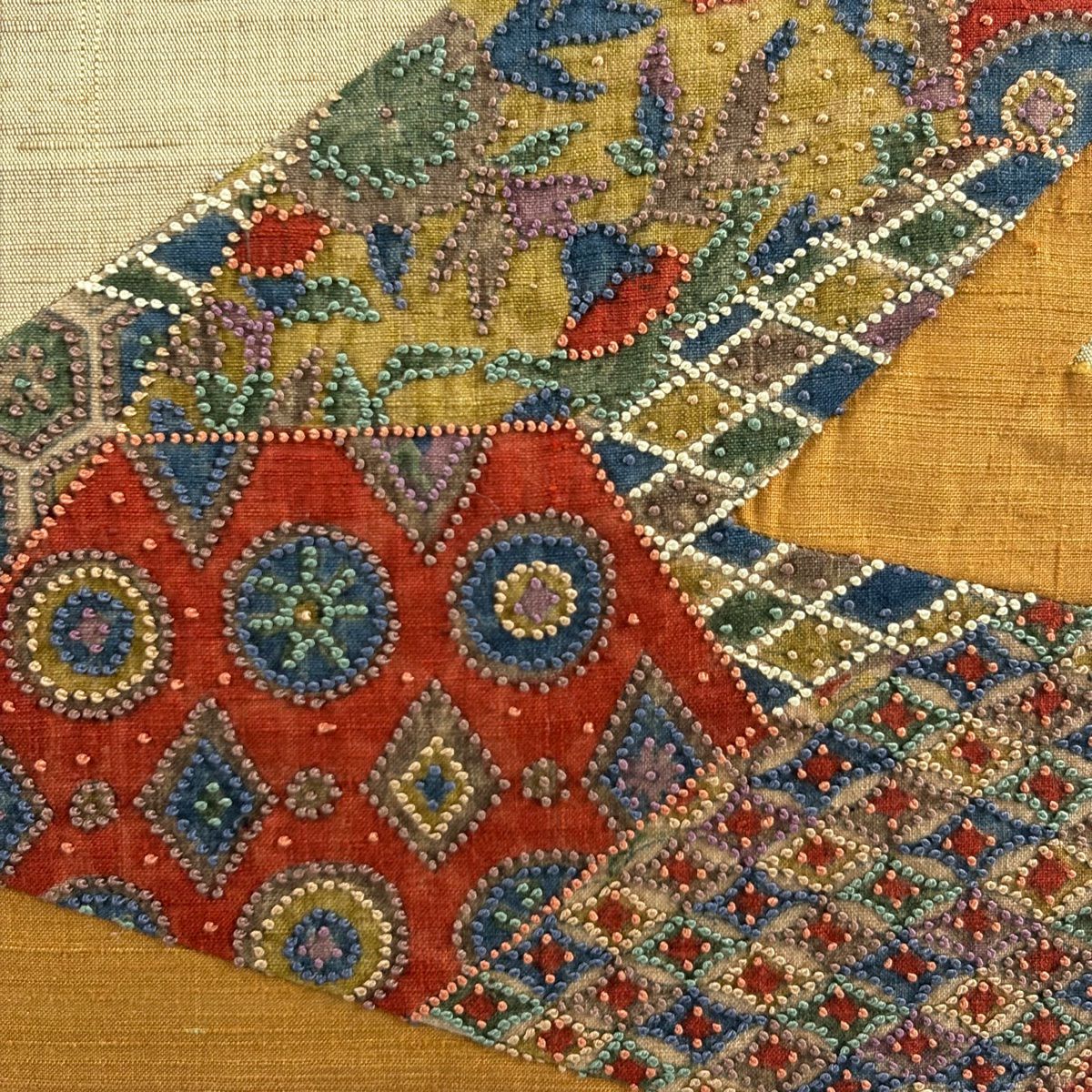 【美品】名古屋帶 優品級 紬織織 幾何圖案 刺繡 淺土色 純蠶絲