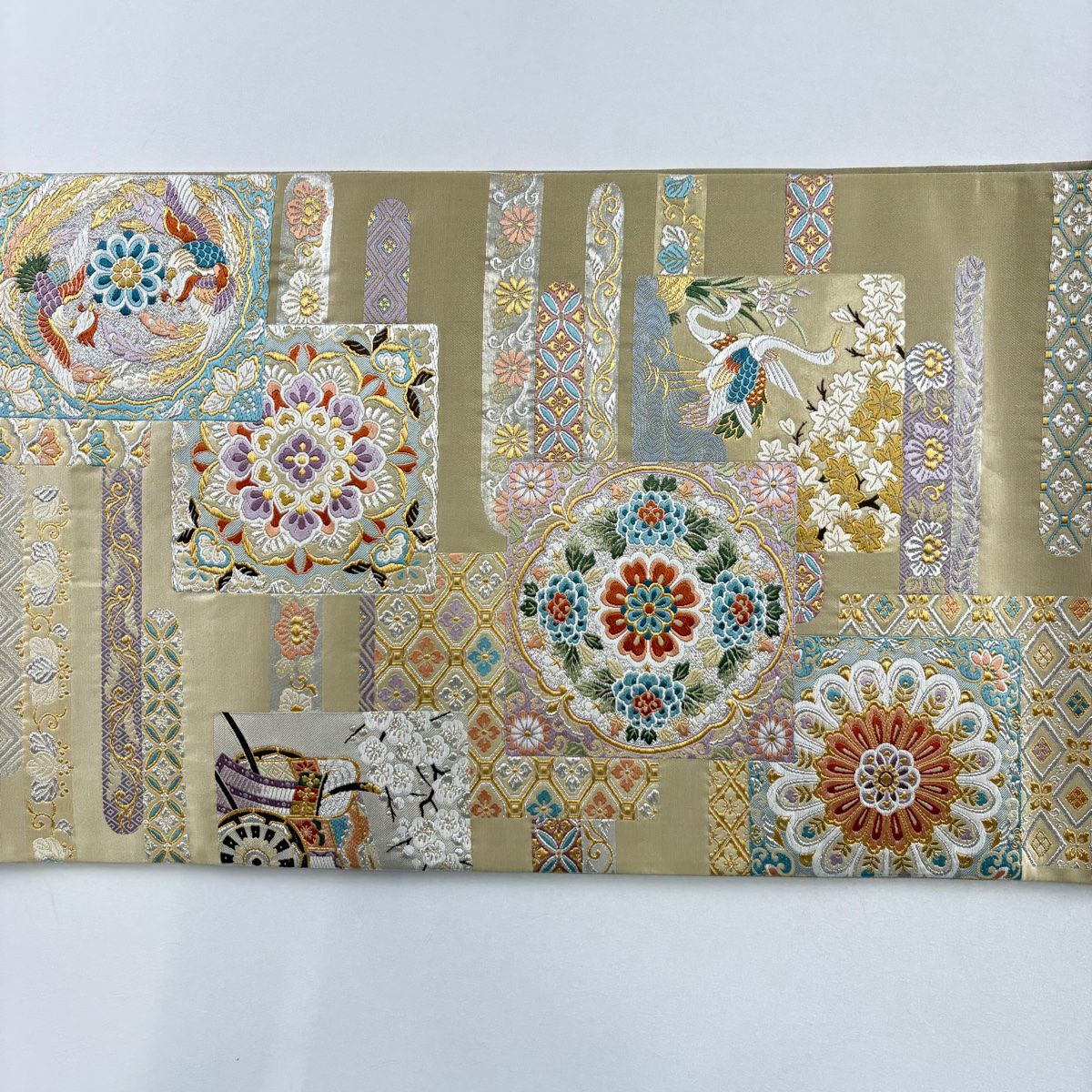 【美品】 袋帶 秀品級 華紋 仙鶴 金銀彩 金金箔 米色 六通 純蠶絲